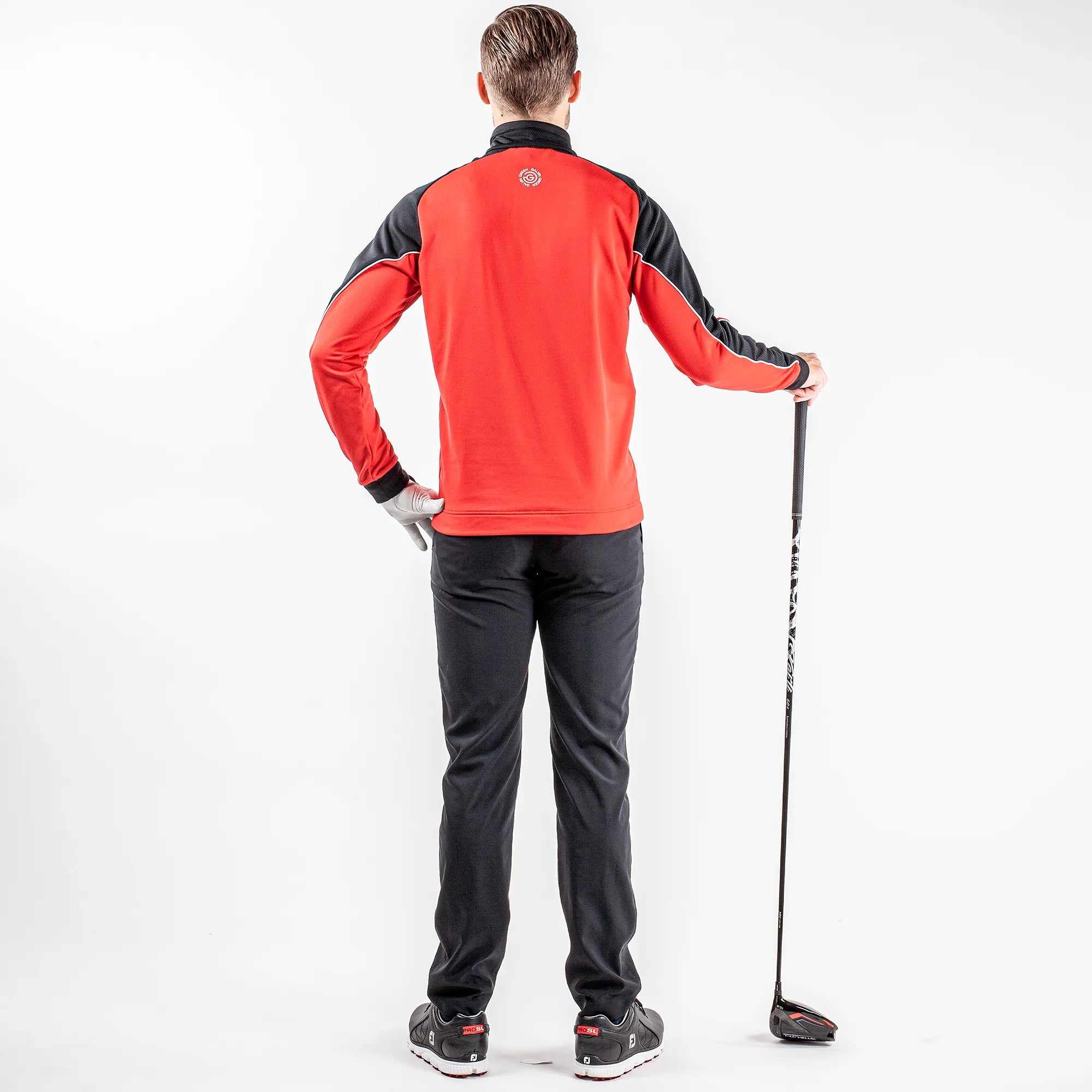 Daxton is a Insulating golf mid layer for Men in the color Red(8)