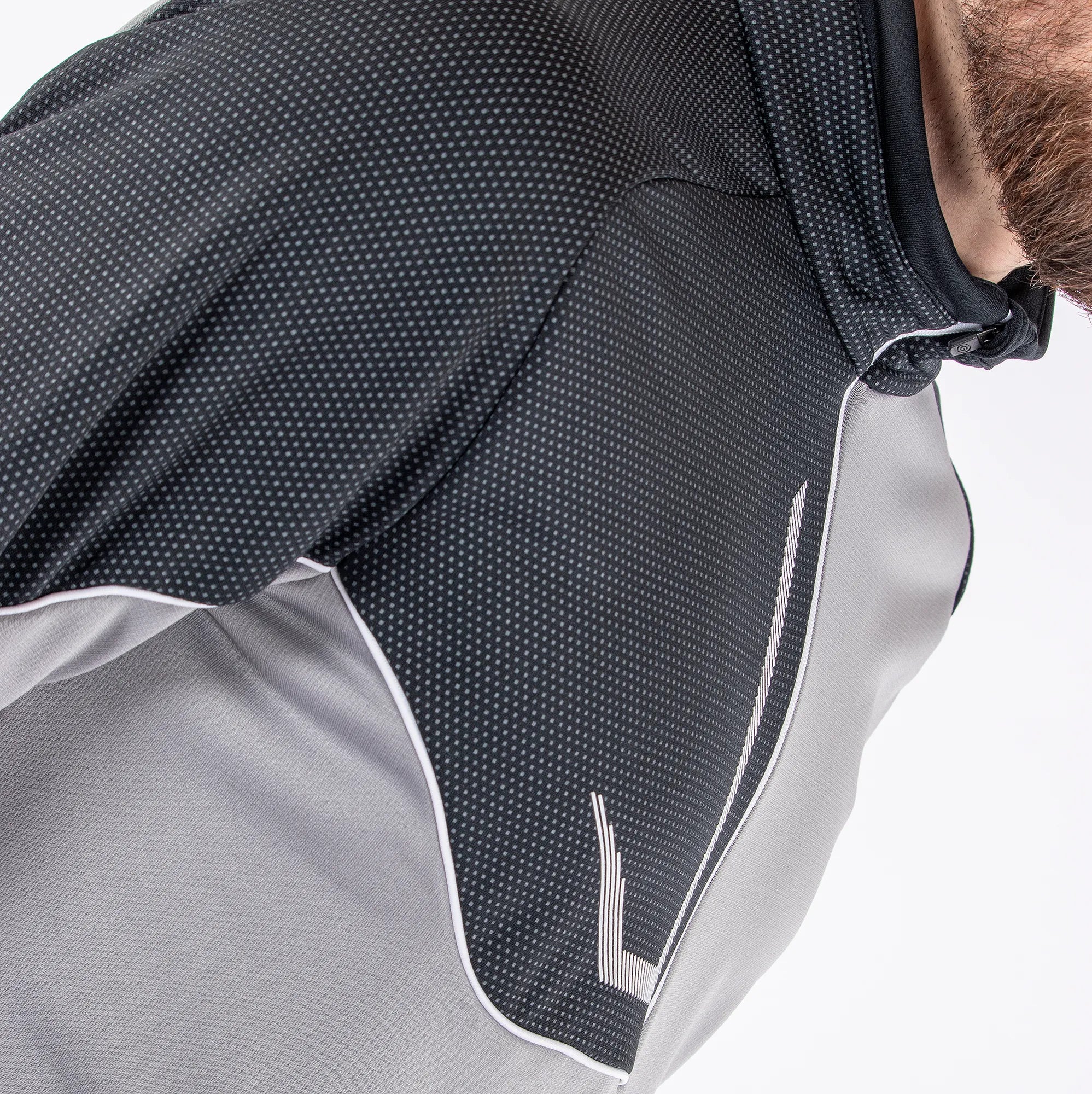 Daxton is a Insulating golf mid layer for Men in the color Fantastic Black(3)