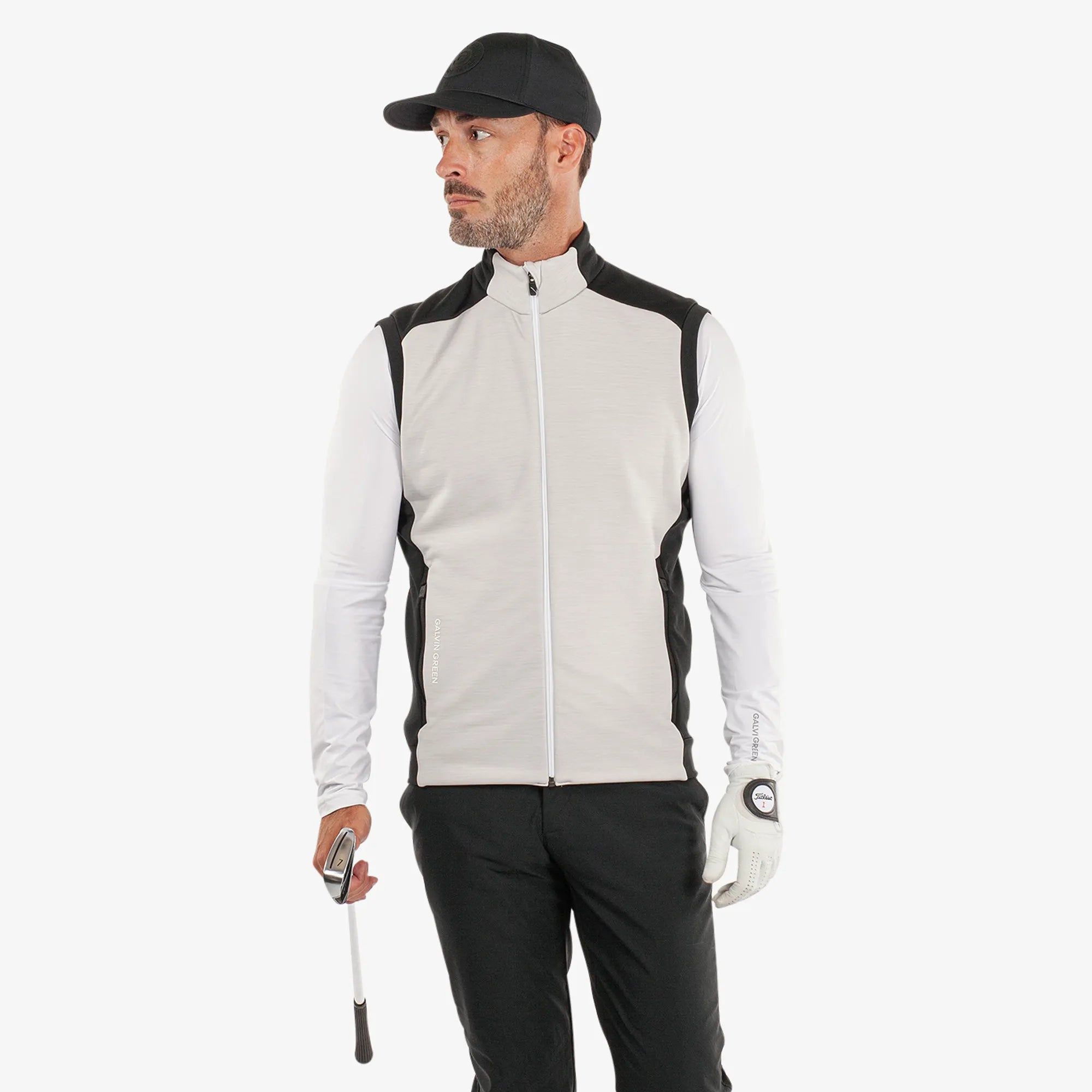 Dolph is a Insulating golf vest for Men in the color Cool Grey/Black(1)