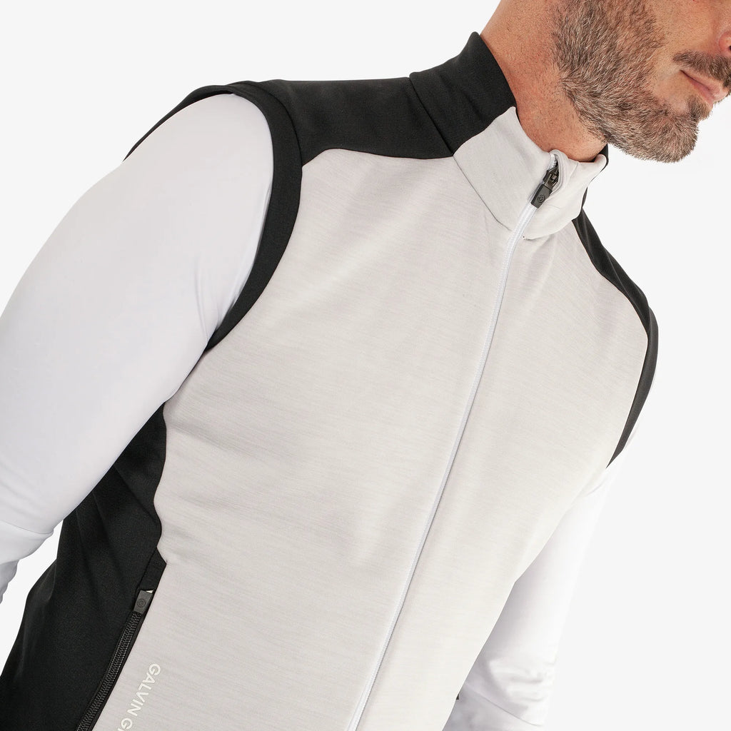 Dolph is a Insulating golf vest for Men in the color Cool Grey/Black(3)