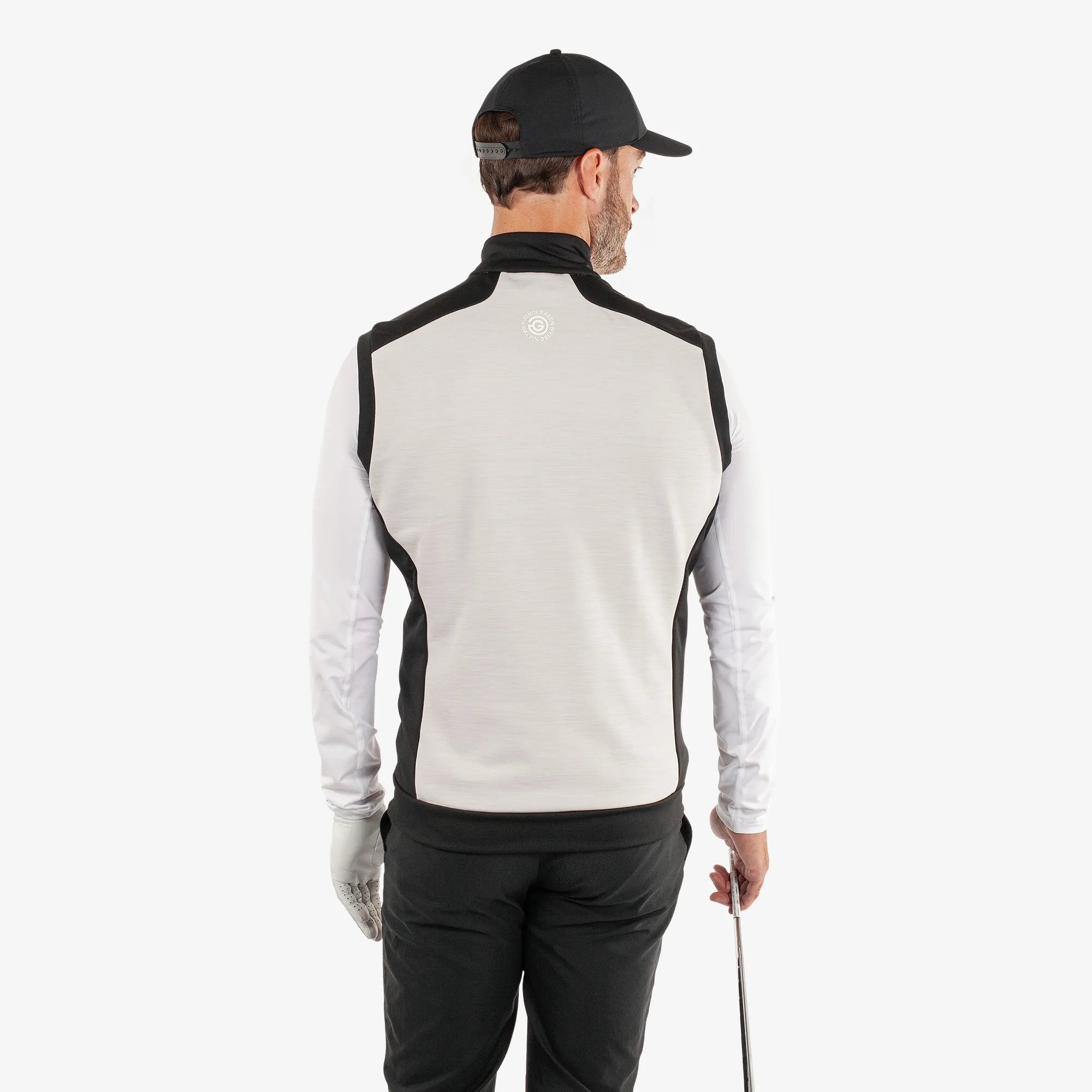 Dolph is a Insulating golf vest for Men in the color Cool Grey/Black(5)