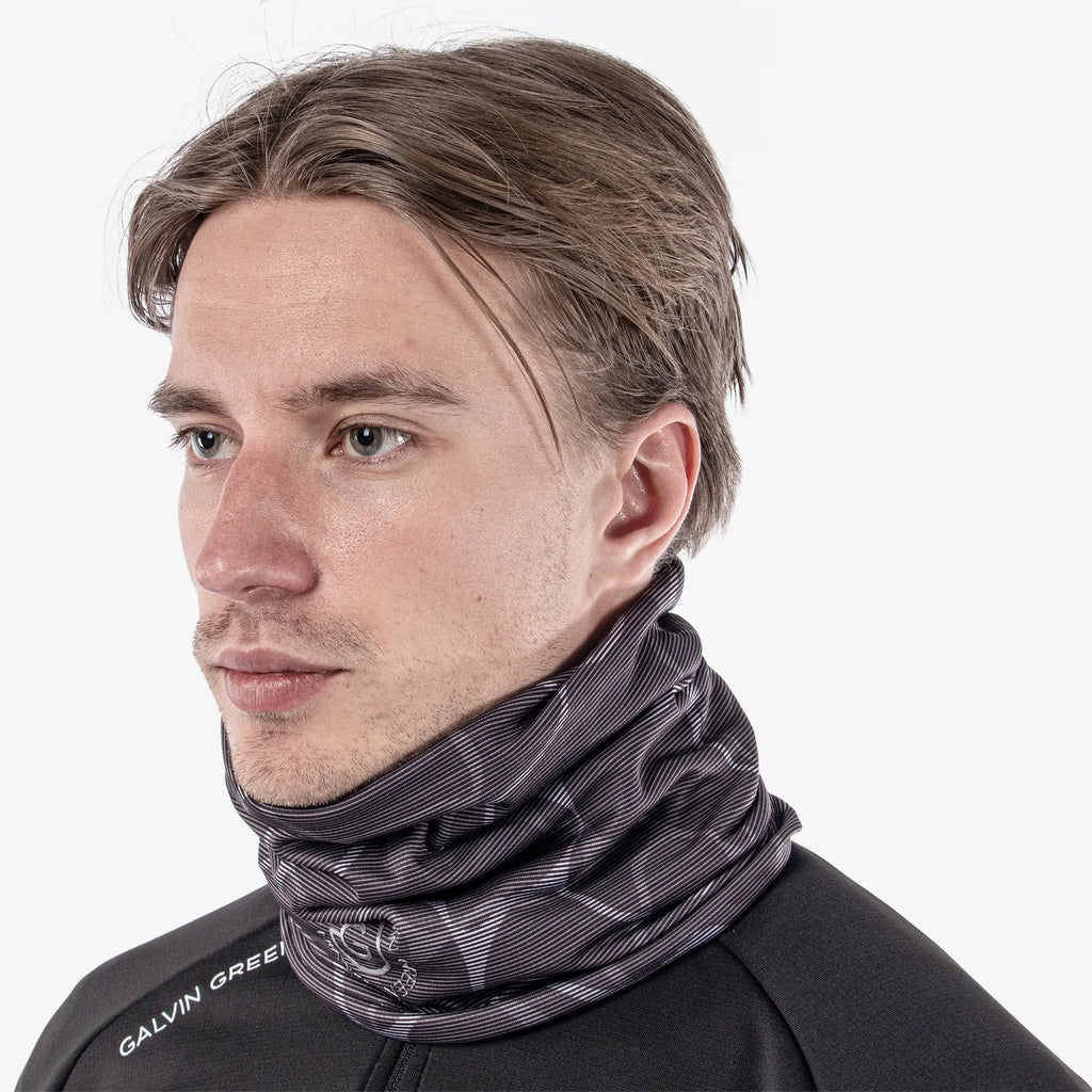 Dugan is a Insulating golf neck warmer in the color Black/Sharkskin(2)