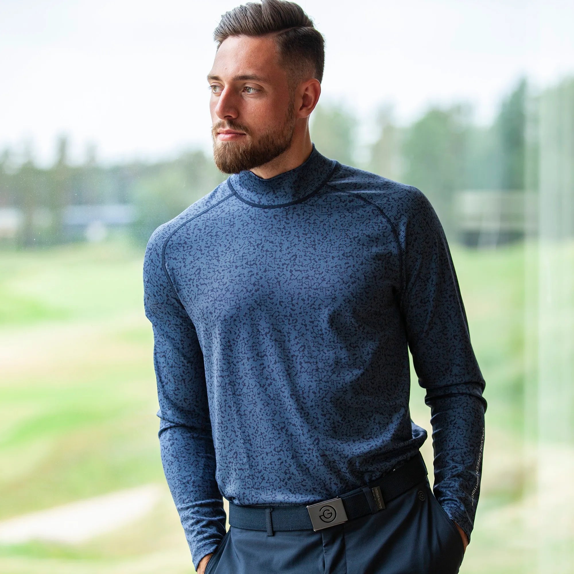 Ethan is a Thermal base layer top for Men in the color Navy(5)