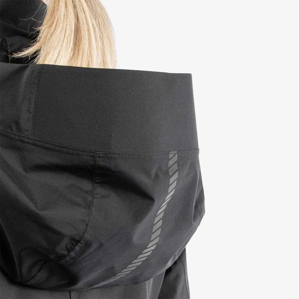 Holly is a Waterproof golf jacket for Women in the color Black(12)