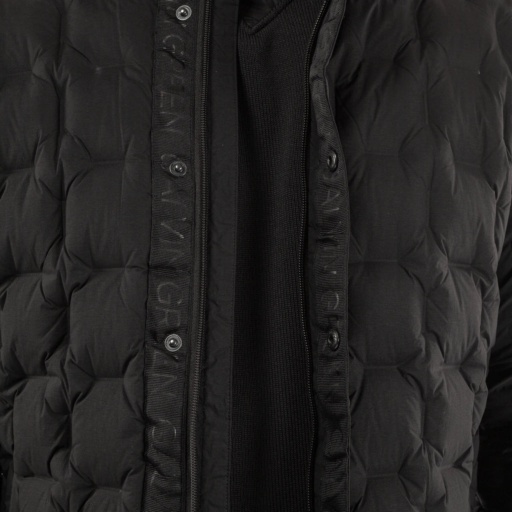 Hugo is a Windproof and water repellent golf jacket for Men in the color Black(5)