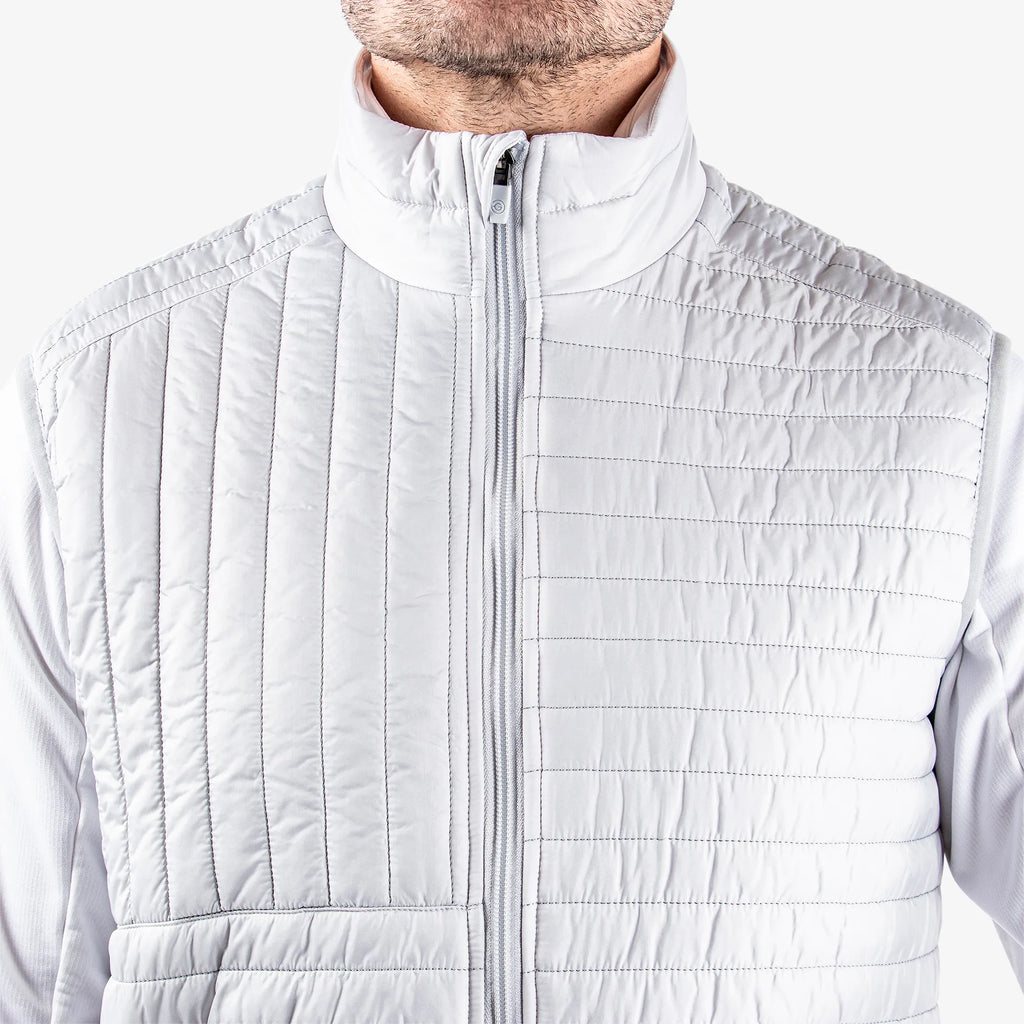 Leroy is a Windproof and water repellent golf vest for Men in the color Cool Grey(3)