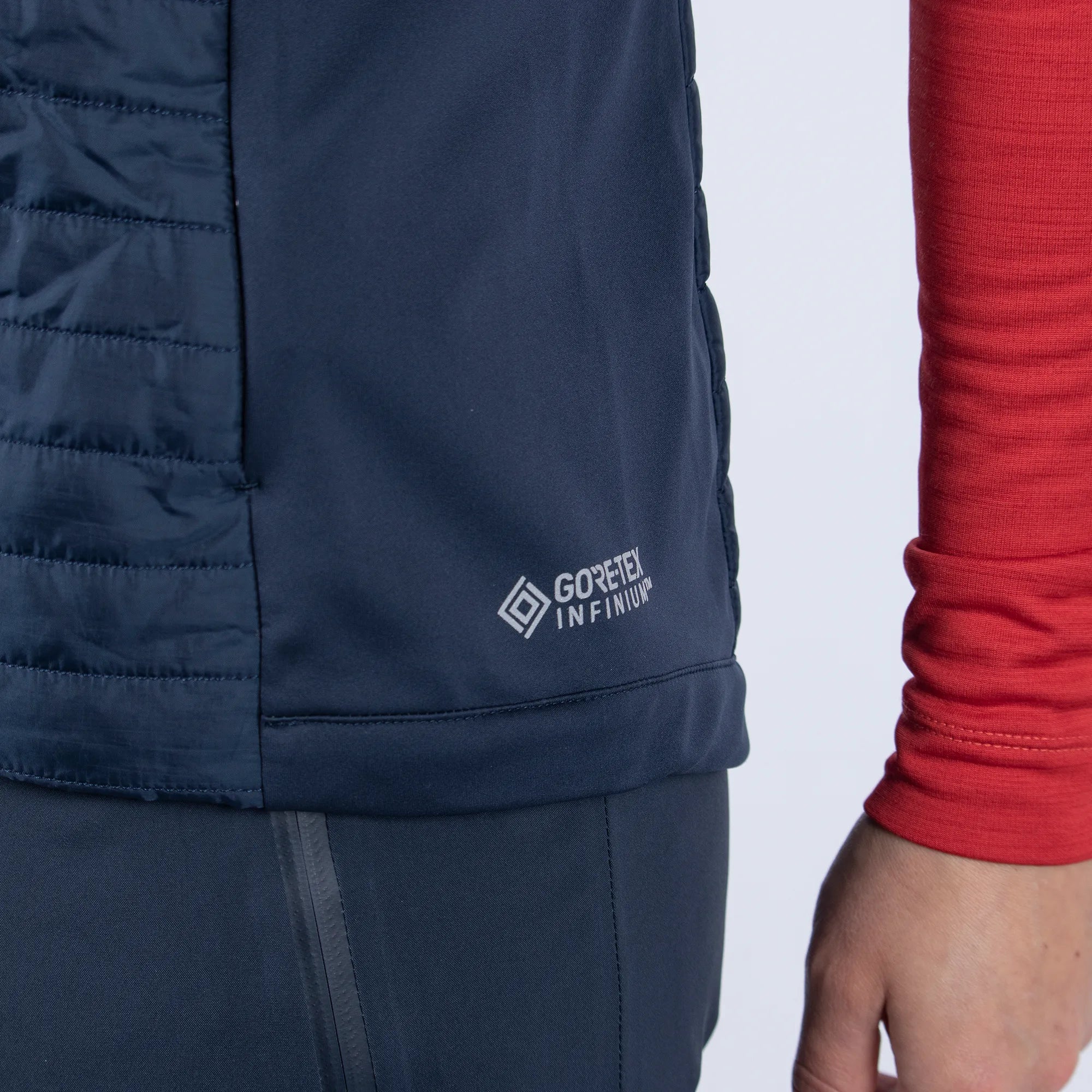 Lisa is a Windproof and water repellent golf vest for Women in the color Navy(3)