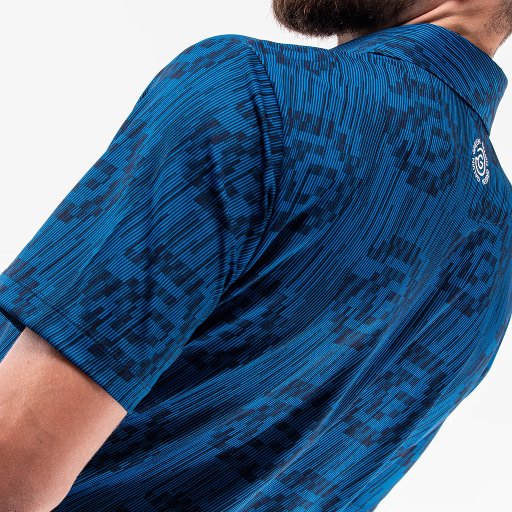 Matteo is a Breathable short sleeve shirt for Men in the color Cool Grey(4)