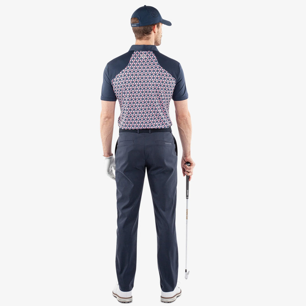 Mio is a Breathable short sleeve golf shirt for Men in the color Camelia Rose/Navy(6)