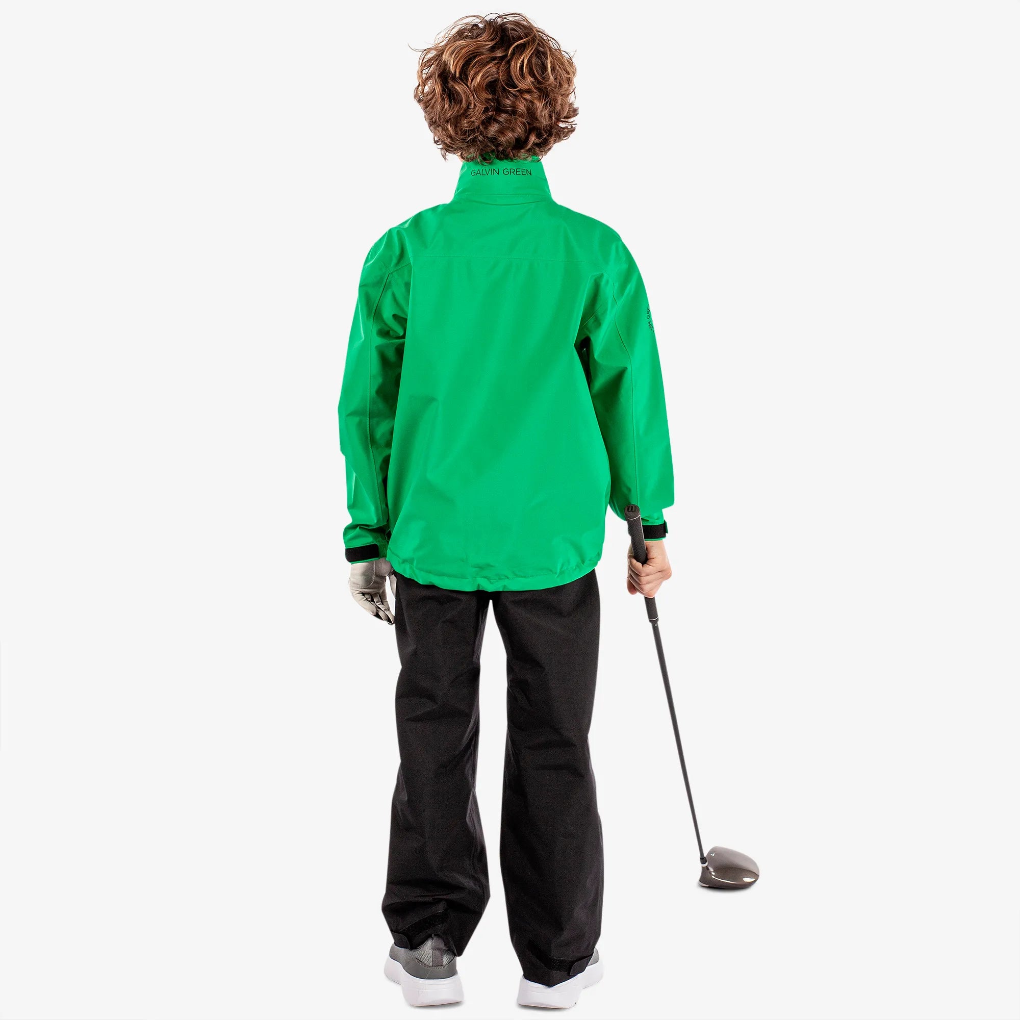 Robert is a Waterproof golf jacket for Juniors in the color Golf Green(9)