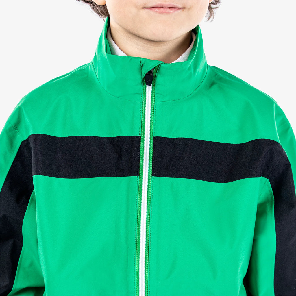Robert is a Waterproof golf jacket for Juniors in the color Golf Green(3)