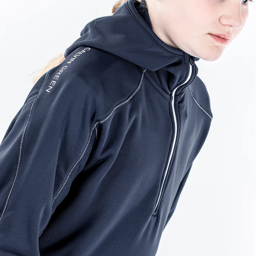 Rob is a Insulating golf sweatshirt for Juniors in the color Navy(3)