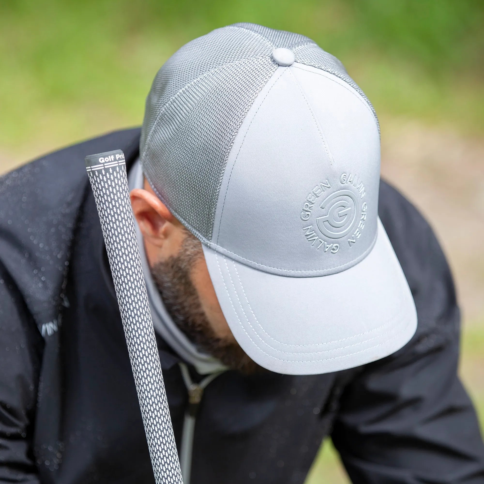 Scott is a Golf cap in the color Sharkskin(3)