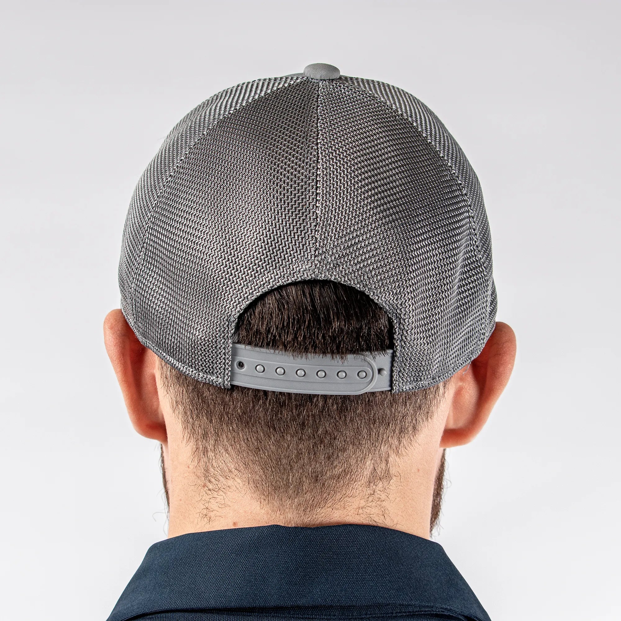 Scott is a Golf cap in the color Sharkskin(5)